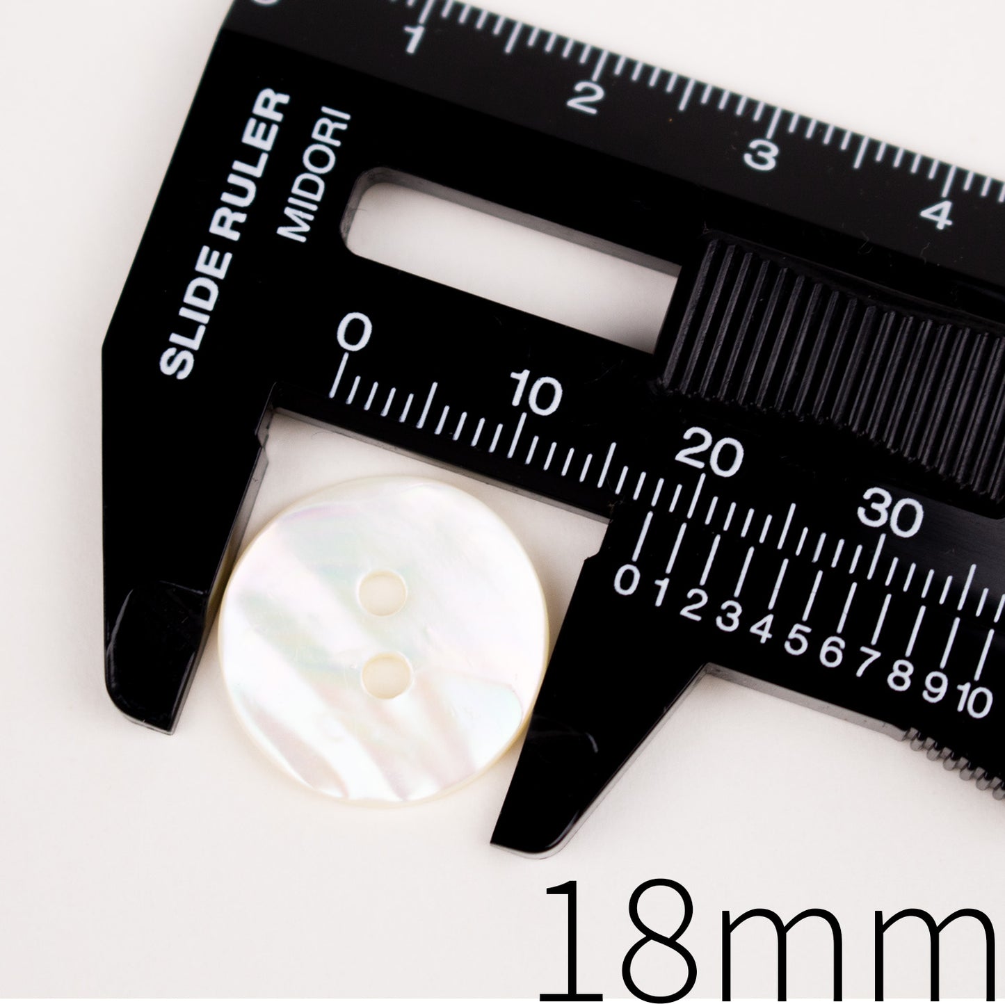 11.5 13 18mm Trochus shell Buttons