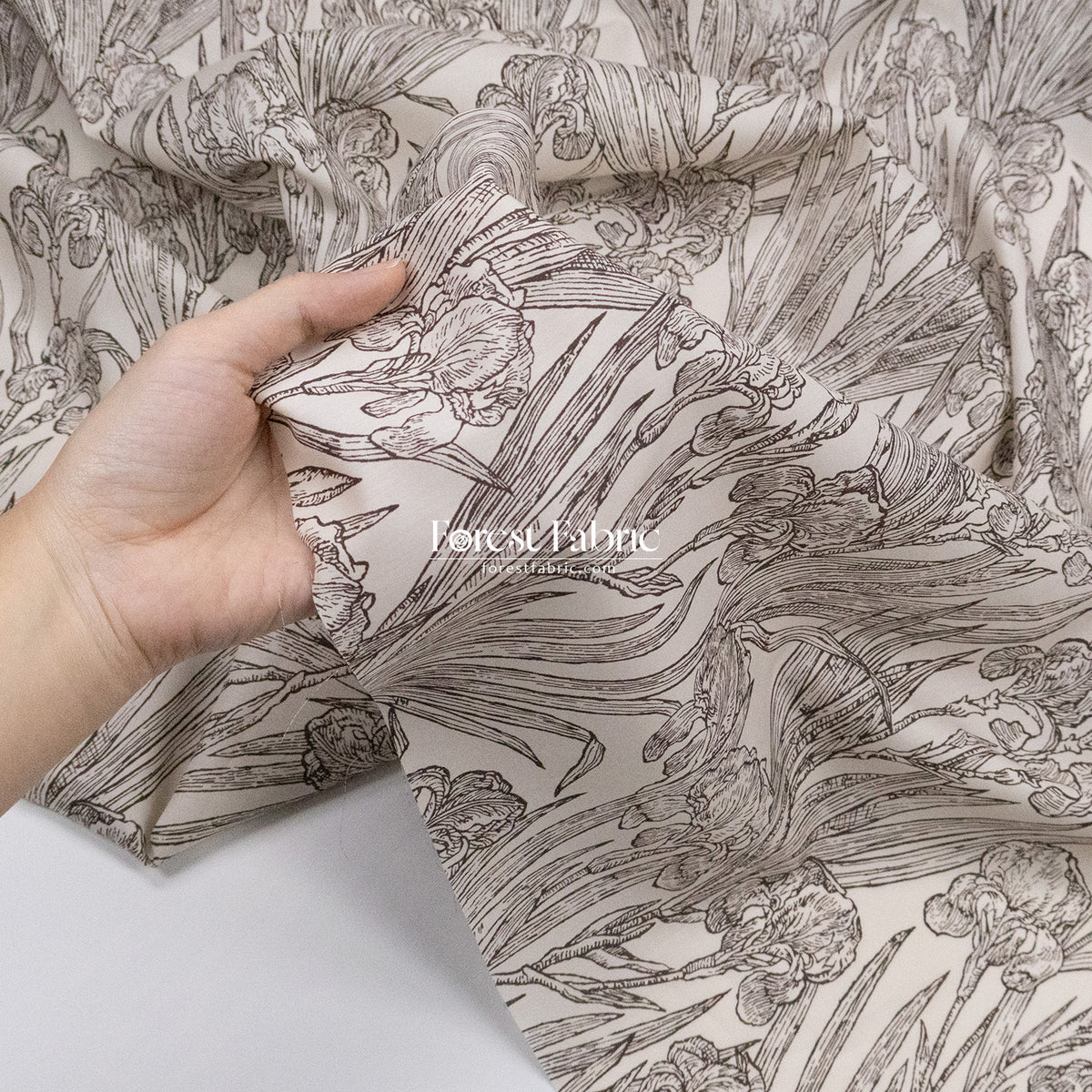Liberty of London (Cotton Tana Lawn Fabric) - Infinite iris