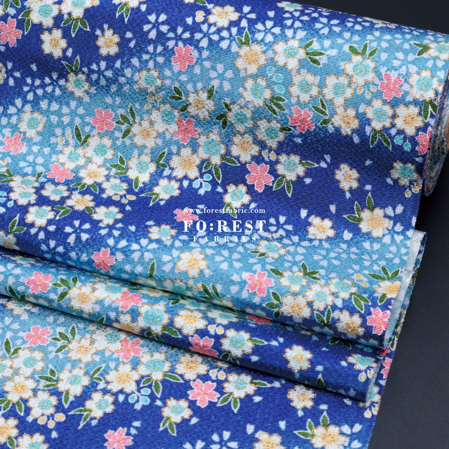 Ichikoshi crepe - Sakura fabric 6