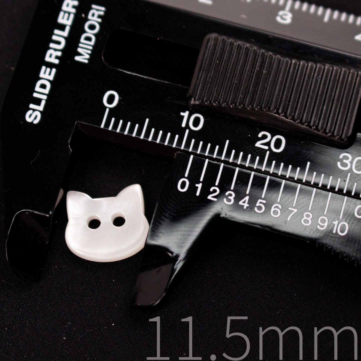 11.5mm Cat head Buttons