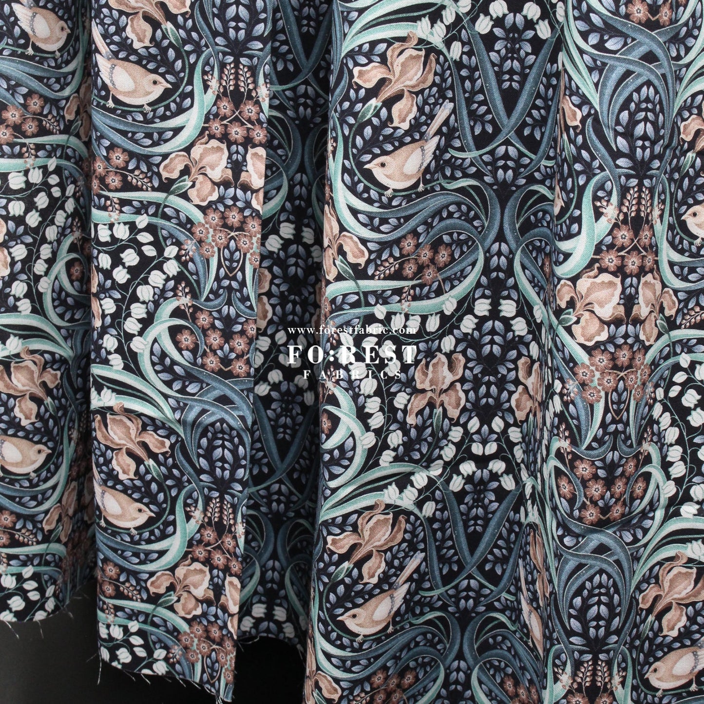 cotton - Flowing Feathers Marine - FO:REST Fabric 布恩堂Liberty fabrictana lawnjapanese fabricykk zipper