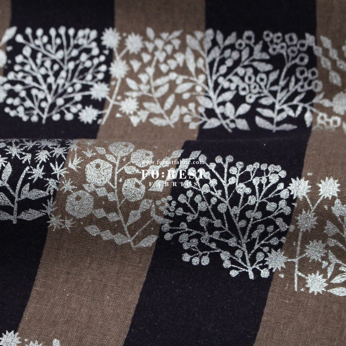 cotton linen - lattice echino fabric E - FO:REST Fabric 布恩堂Liberty fabrictana lawnjapanese fabricykk zipper