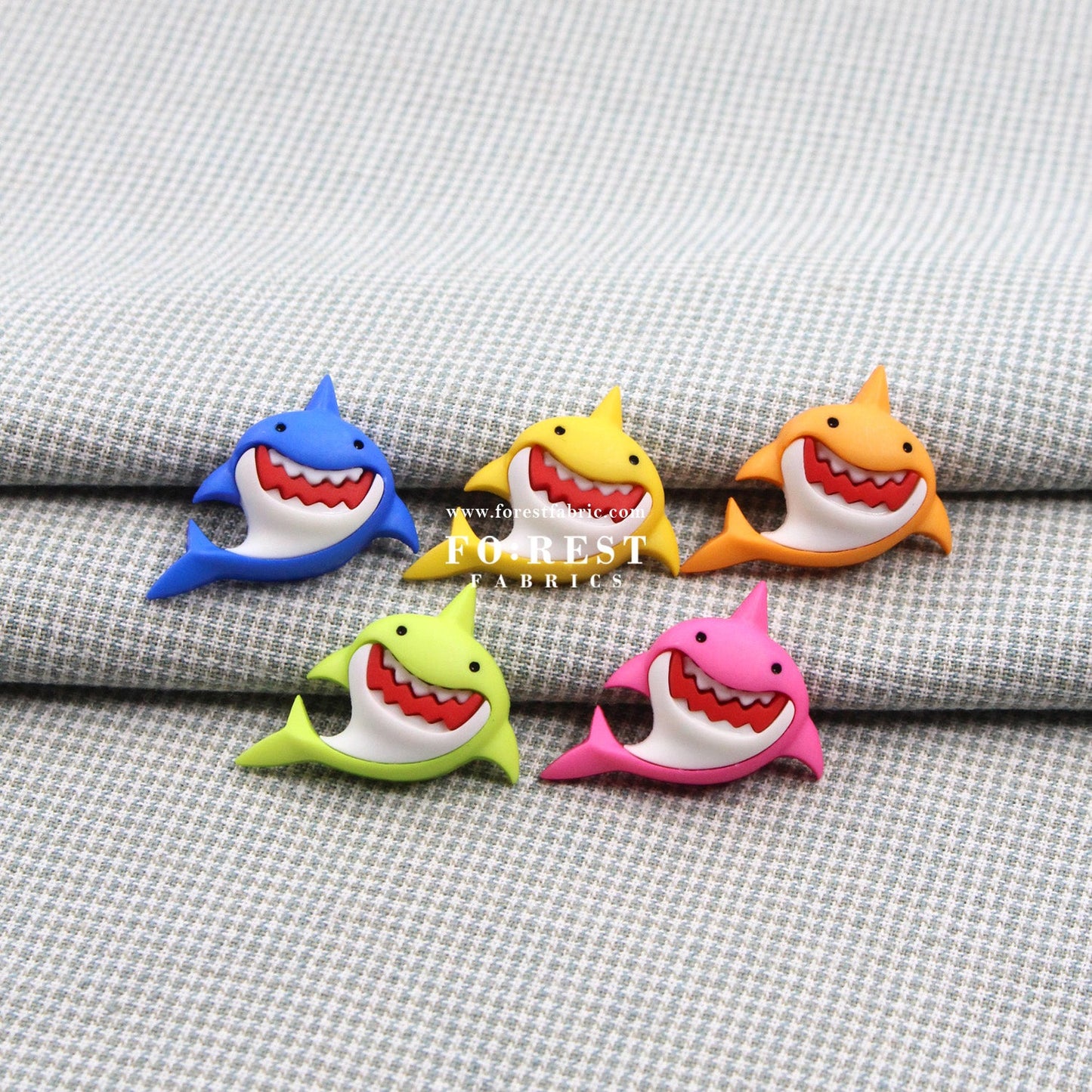 Jawsome baby shark Buttons - FO:REST Fabric 布恩堂Liberty fabrictana lawnjapanese fabricykk zipper
