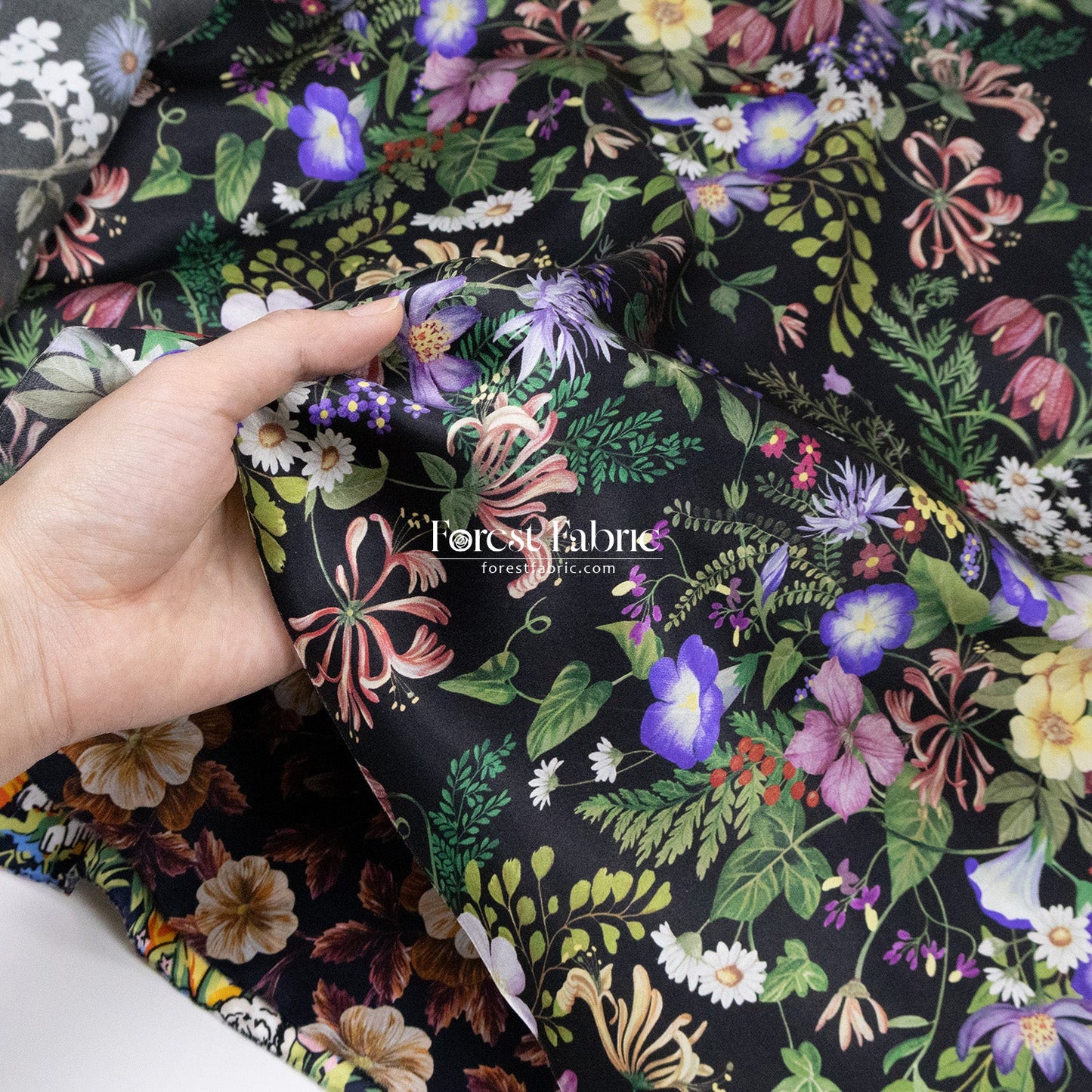 Liberty of London (Silk Satin fabric) - Mary Julie - FO:REST Fabric 布恩堂Liberty fabrictana lawnjapanese fabricykk zipper