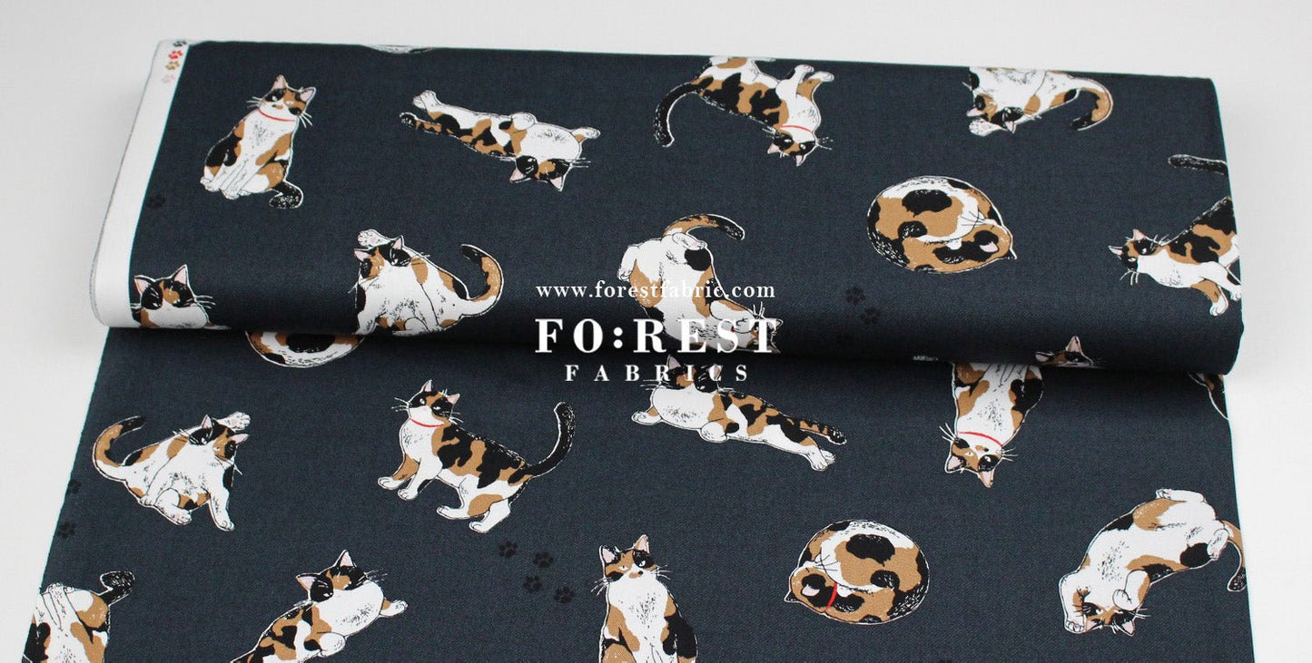 oxford - Calico Cats fabric - FO:REST Fabric 布恩堂Liberty fabrictana lawnjapanese fabricykk zipper