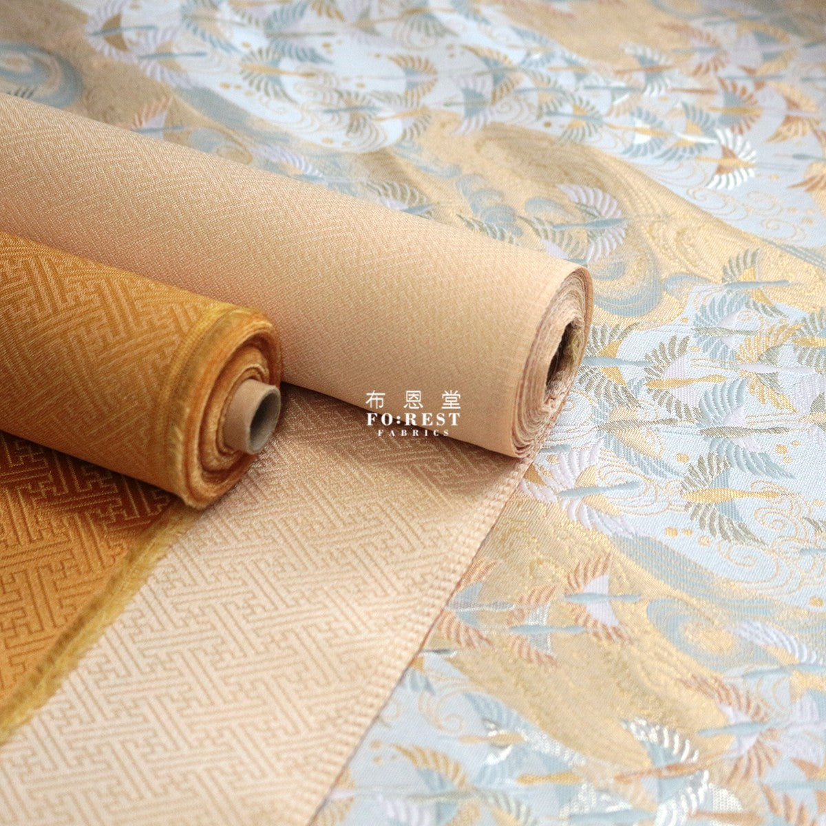 Gold Brocade - In the sky 雲中鳥 fabric SLIVER - forestfabric 布恩堂