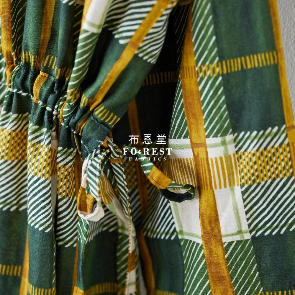 Cotton - Hand Drawing Style Tartan Fabric Black