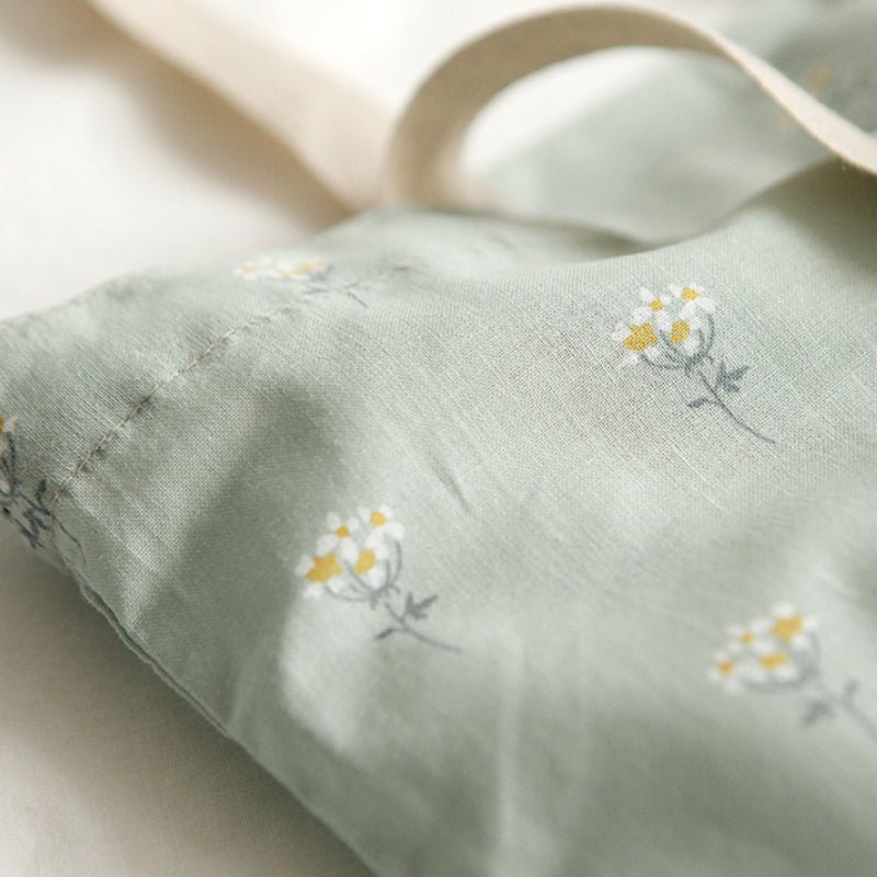 Dailylike - cotton - Mini flower Fabric - FO:REST Fabric 布恩堂Liberty fabrictana lawnjapanese fabricykk zipper