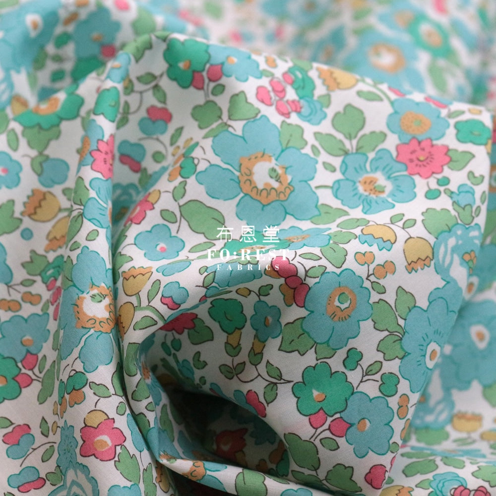 Liberty Of London (Cotton Tana Lawn Fabric) - Betsy Applegreen Cotton