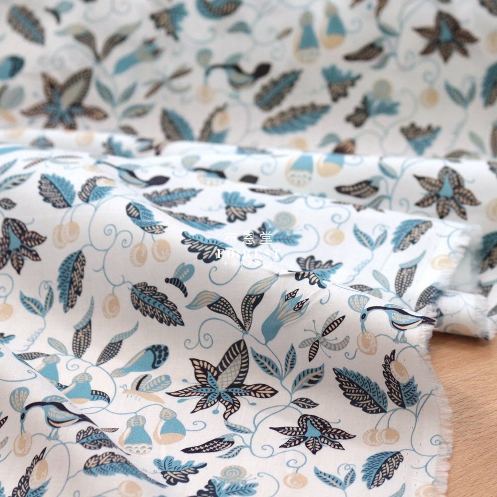 Liberty of London (Cotton Tana Lawn Fabric) - Jungle Bug WHITE - FO:REST Fabric 布恩堂Liberty fabrictana lawnjapanese fabricykk zipper