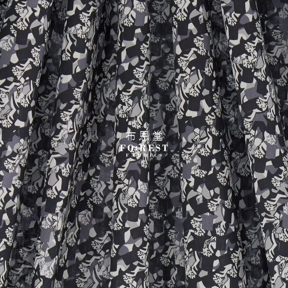 Liberty Of London (Cotton Tana Lawn Fabric) - Top Hats Cotton