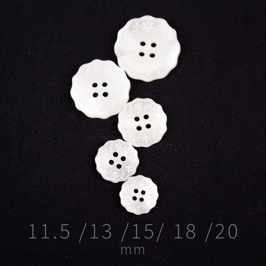 11.5 13 15 18 20mm Embossed Floral Buttons