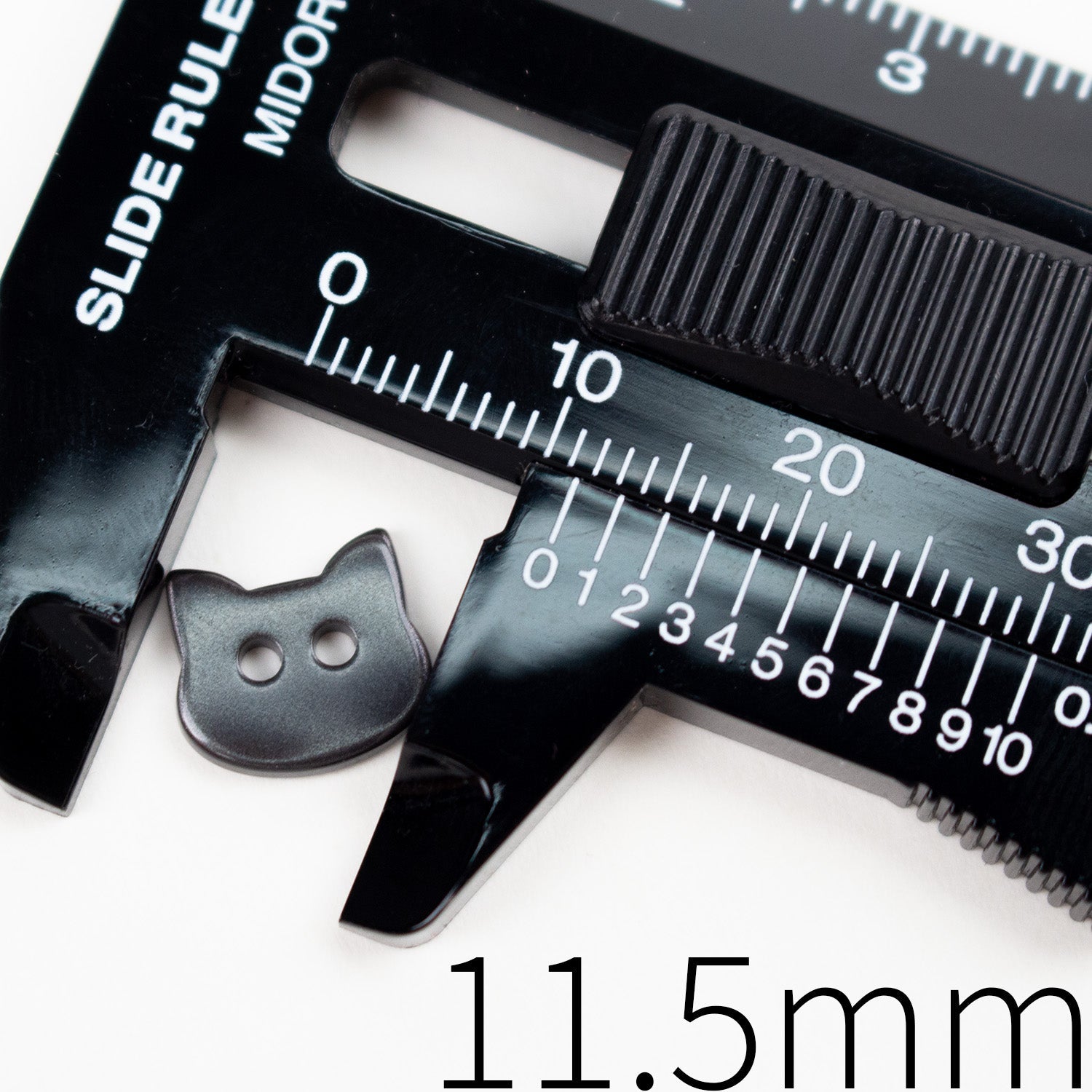 11.5mm Cat head Buttons - FO:REST Fabric 布恩堂Liberty fabrictana lawnjapanese fabricykk zipper