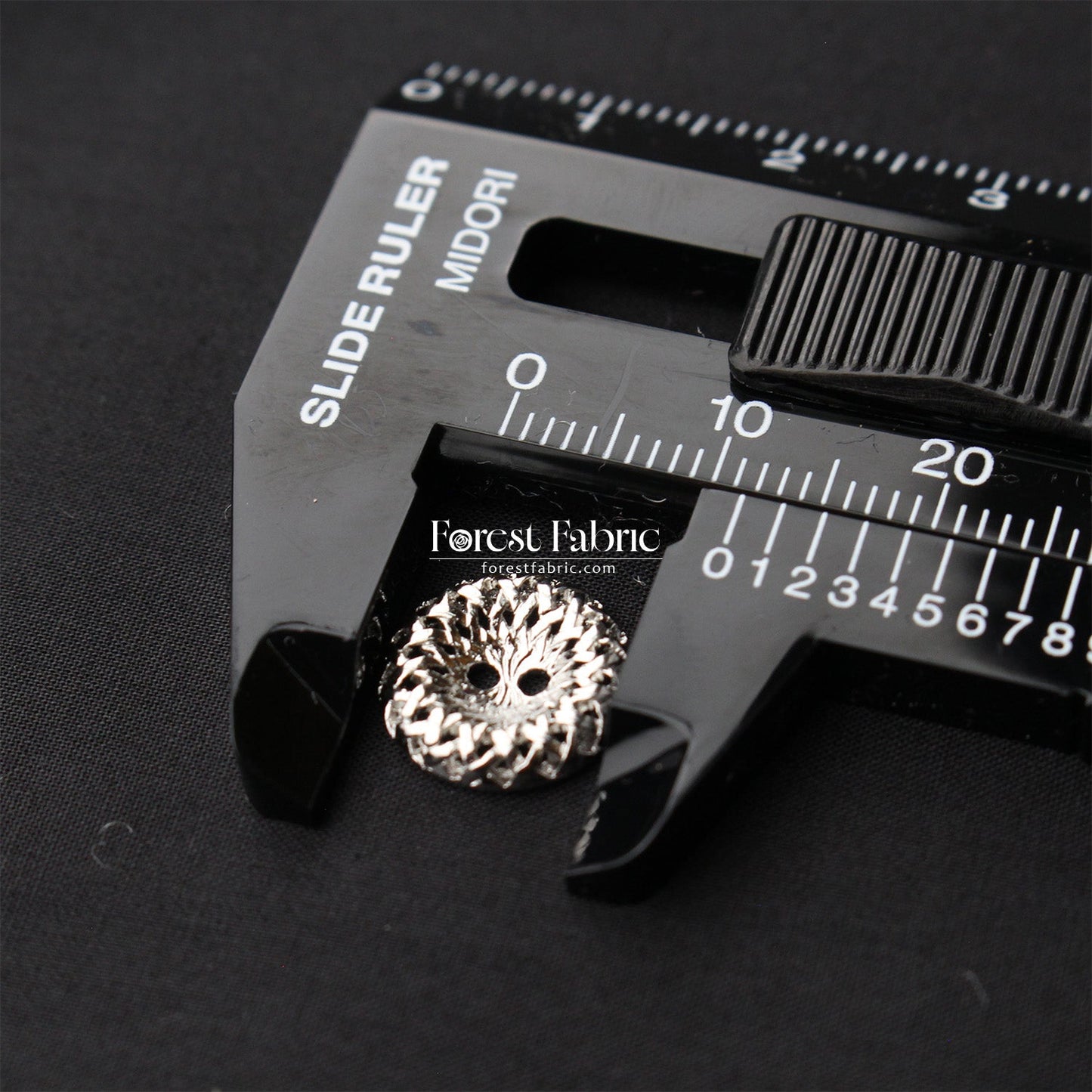 11.5mm Exquisite Braided Edge Buttons - FO:REST Fabric 布恩堂Liberty fabrictana lawnjapanese fabricykk zipper