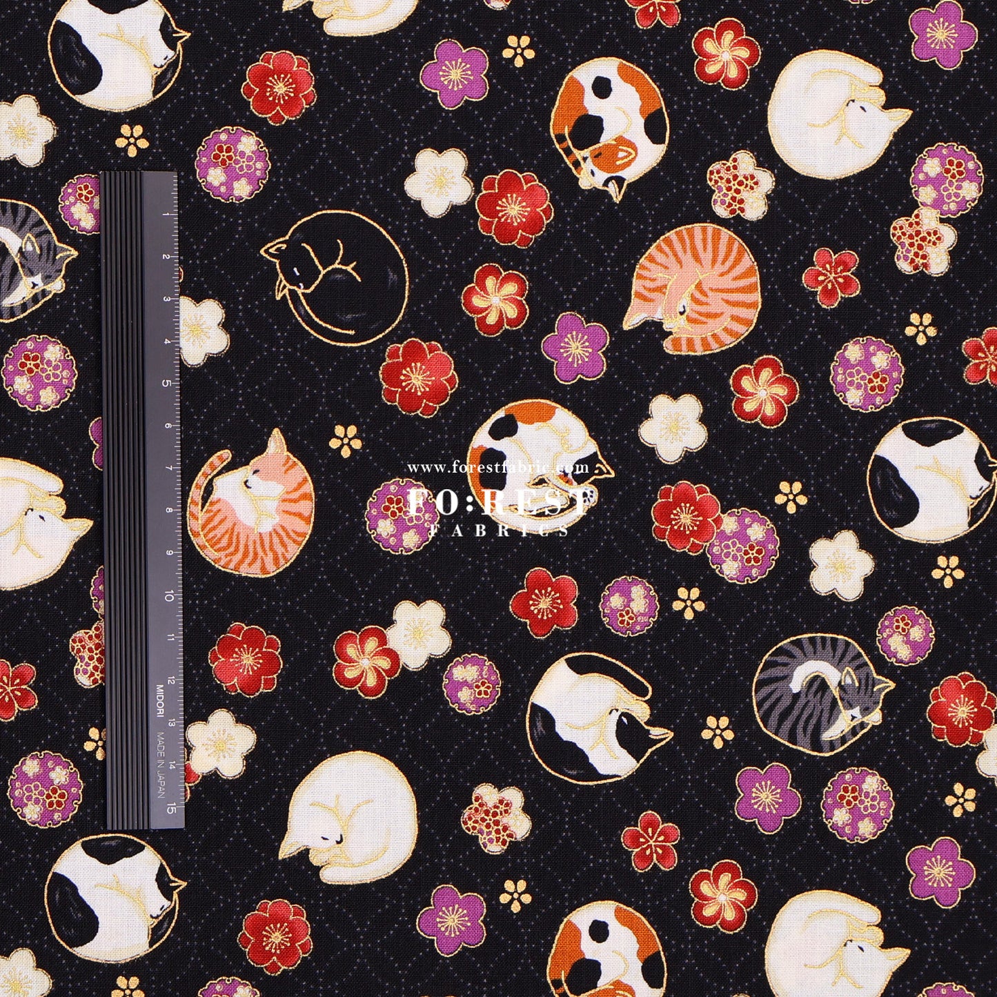 cotton - Lazy Cats with metallic fabric