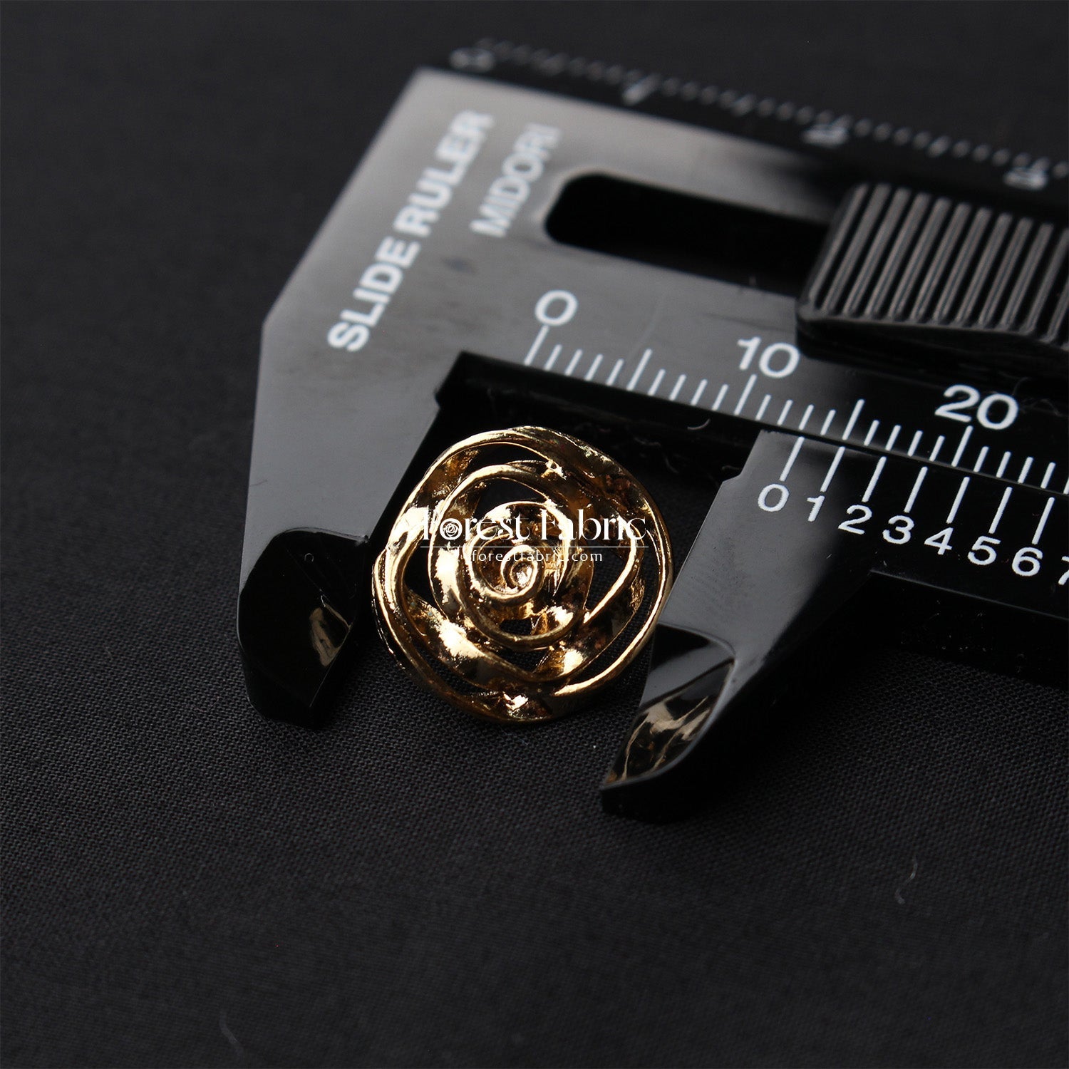 13/21mm Rose Filigree Buttons - FO:REST Fabric 布恩堂Liberty fabrictana lawnjapanese fabricykk zipper