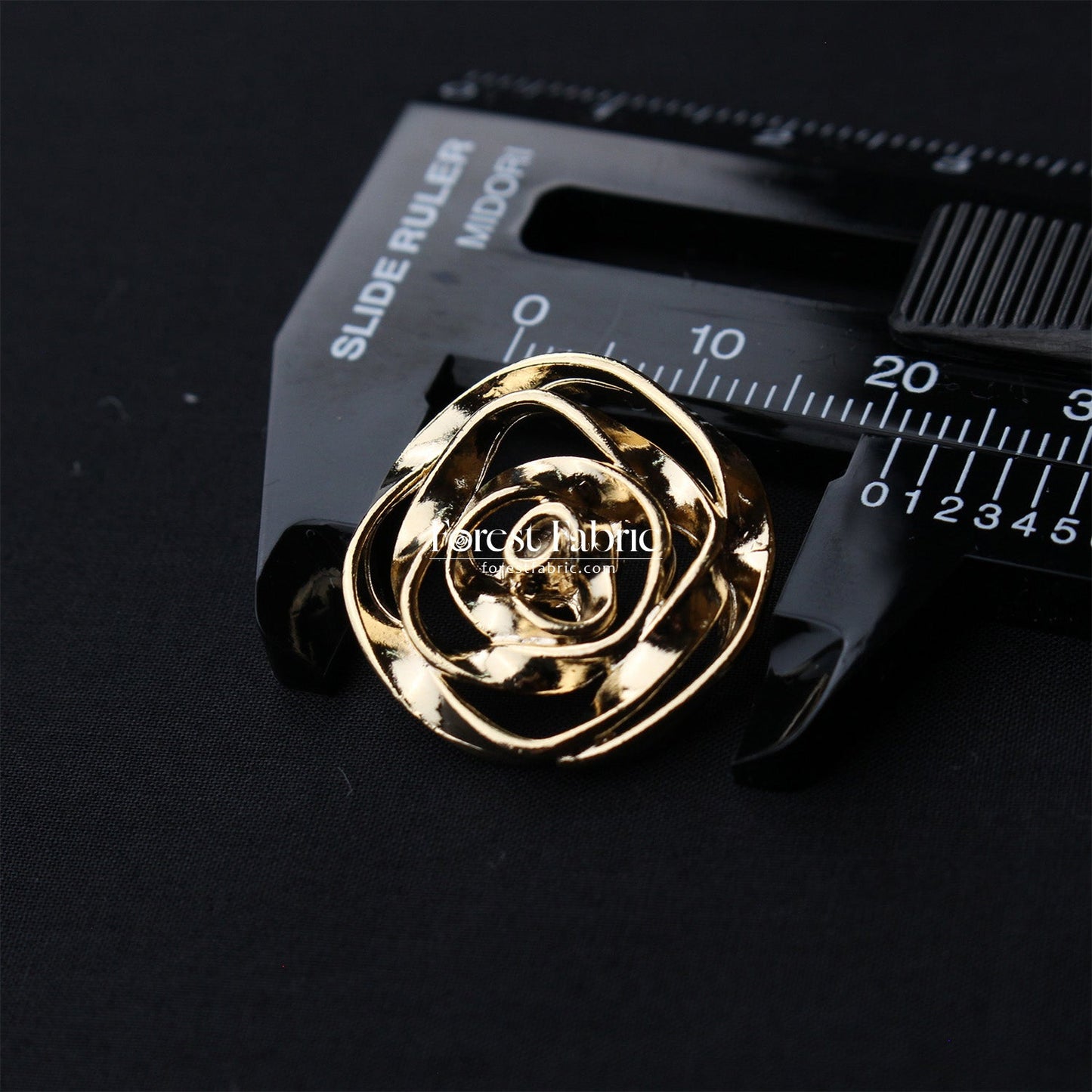 13/21mm Rose Filigree Buttons - FO:REST Fabric 布恩堂Liberty fabrictana lawnjapanese fabricykk zipper