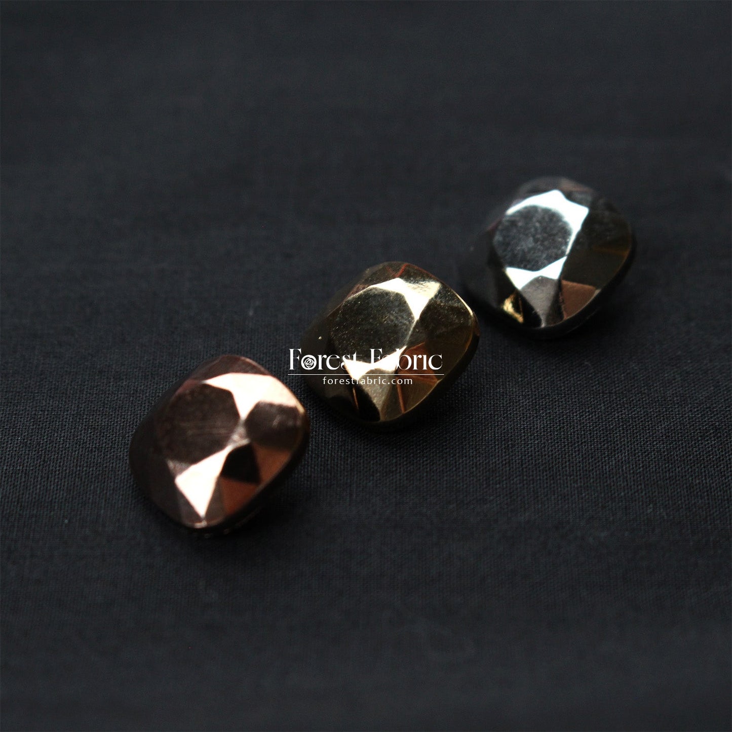 13mm Angular Buttons - FO:REST Fabric 布恩堂Liberty fabrictana lawnjapanese fabricykk zipper