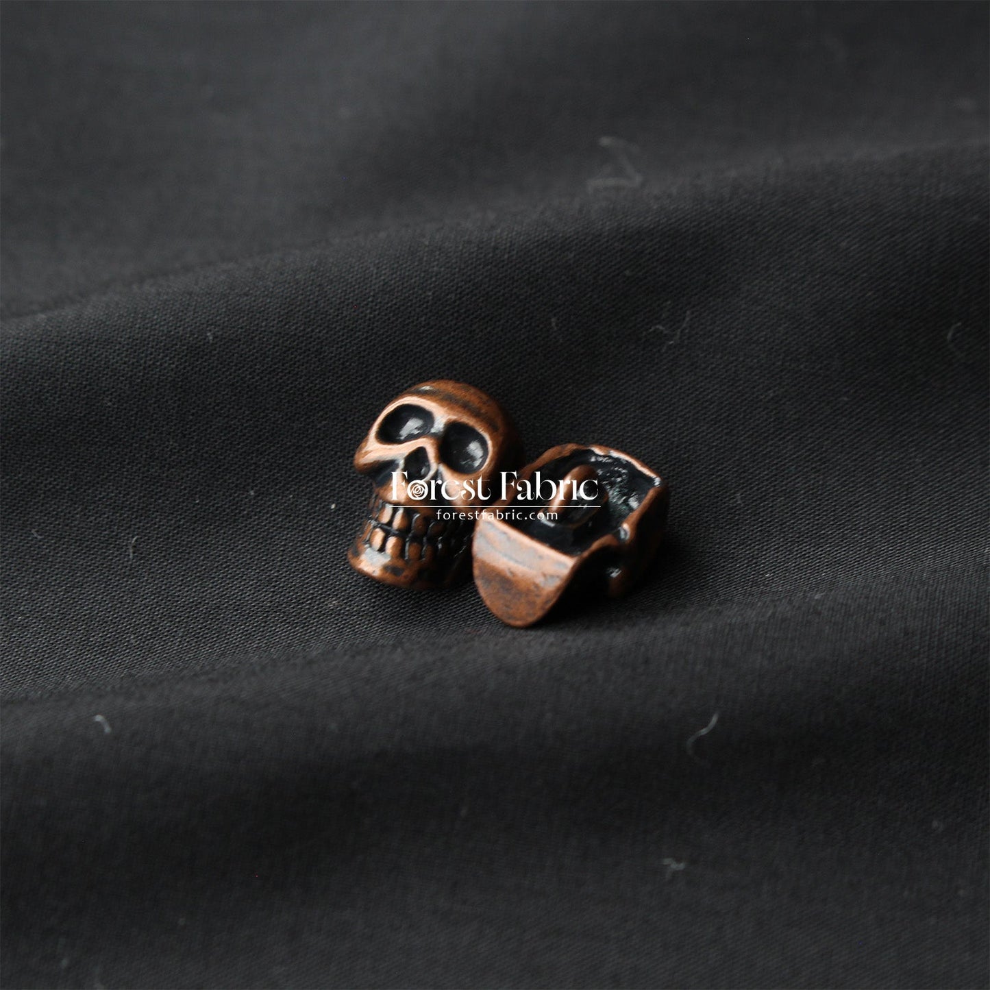 13mm Skull Buttons - FO:REST Fabric 布恩堂Liberty fabrictana lawnjapanese fabricykk zipper