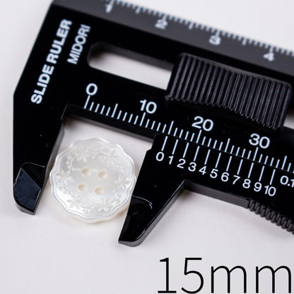 11.5 13 15 18 20mm Embossed Floral Buttons