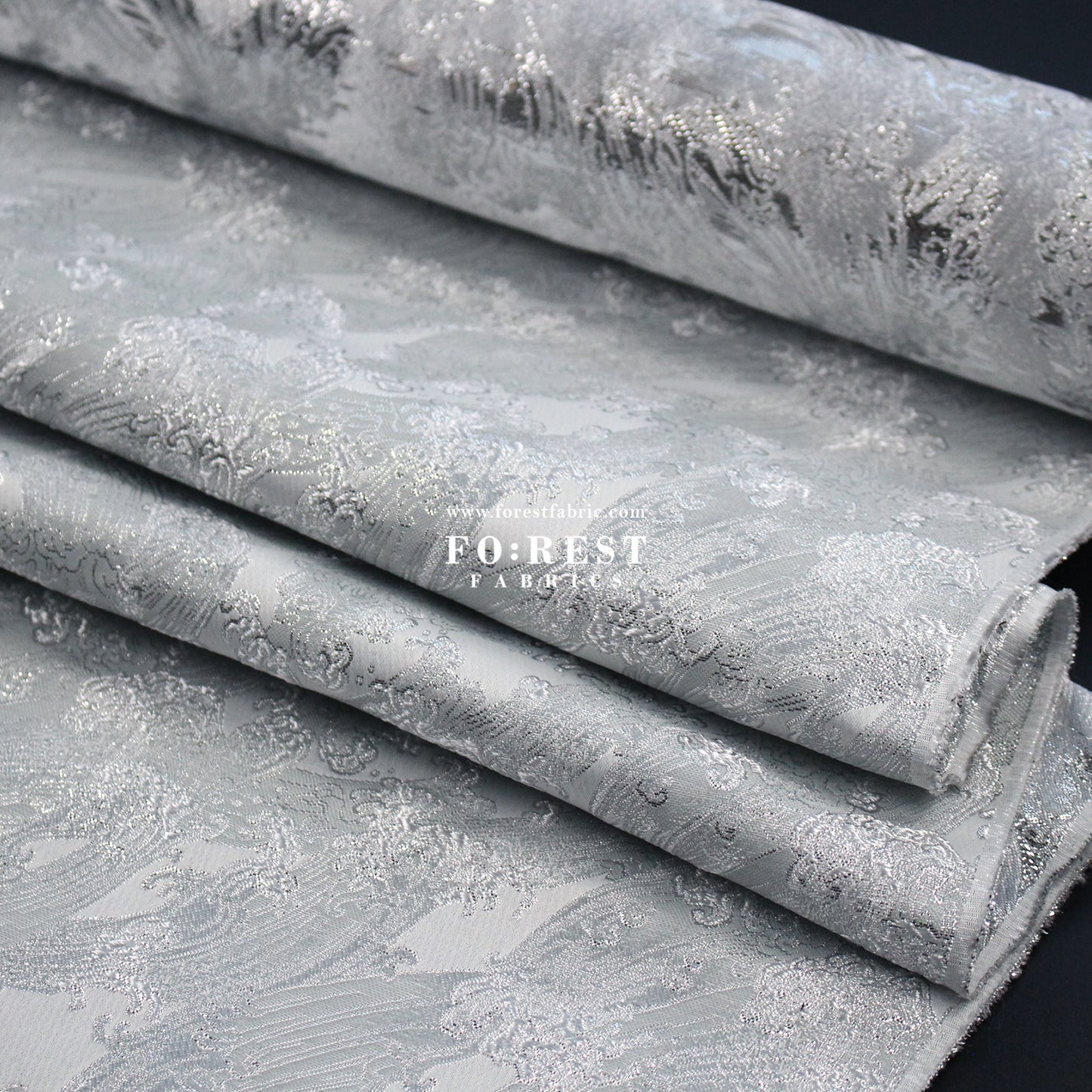 Gold Brocade - The Great Wave沖浪裏 fabric