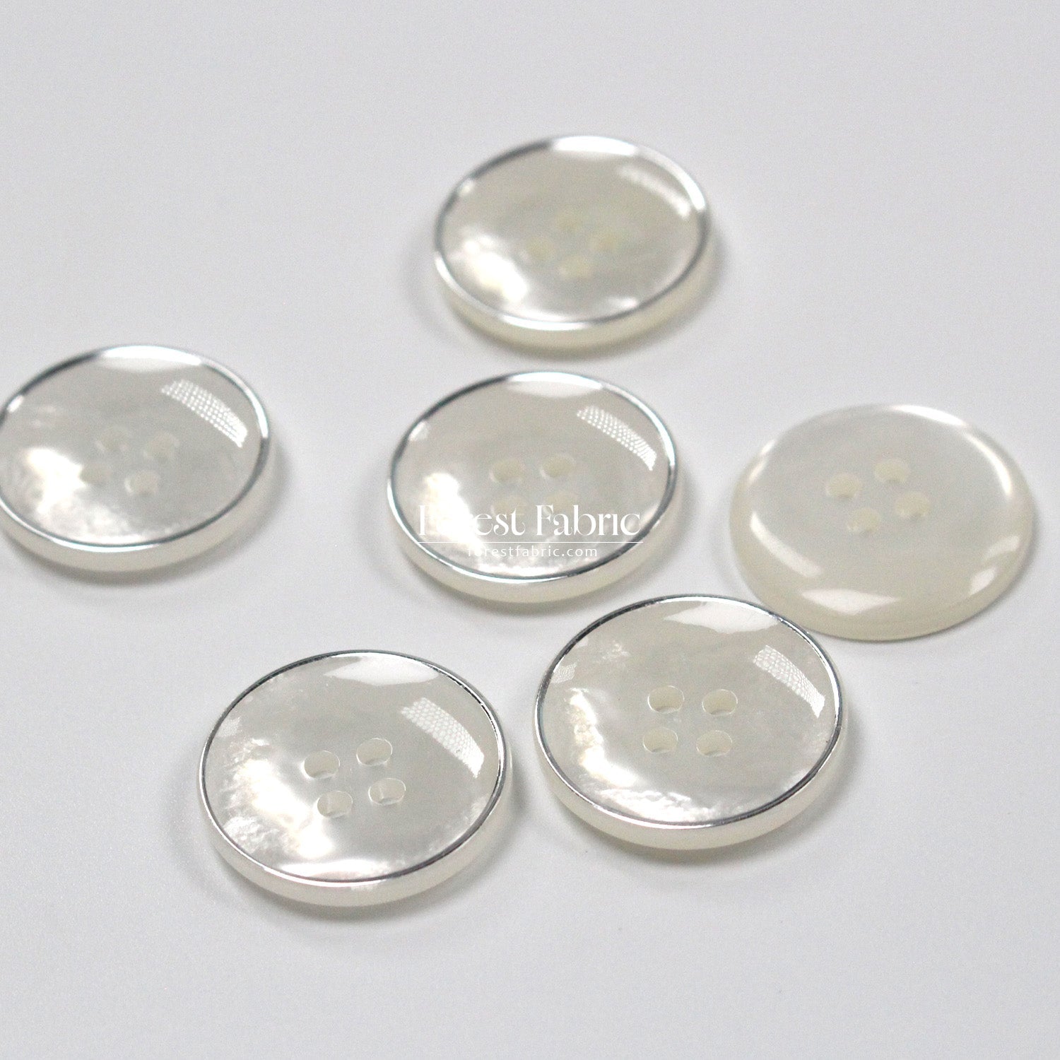 20mm Minimalist Silver Line Buttons - FO:REST Fabric 布恩堂Liberty fabrictana lawnjapanese fabricykk zipper