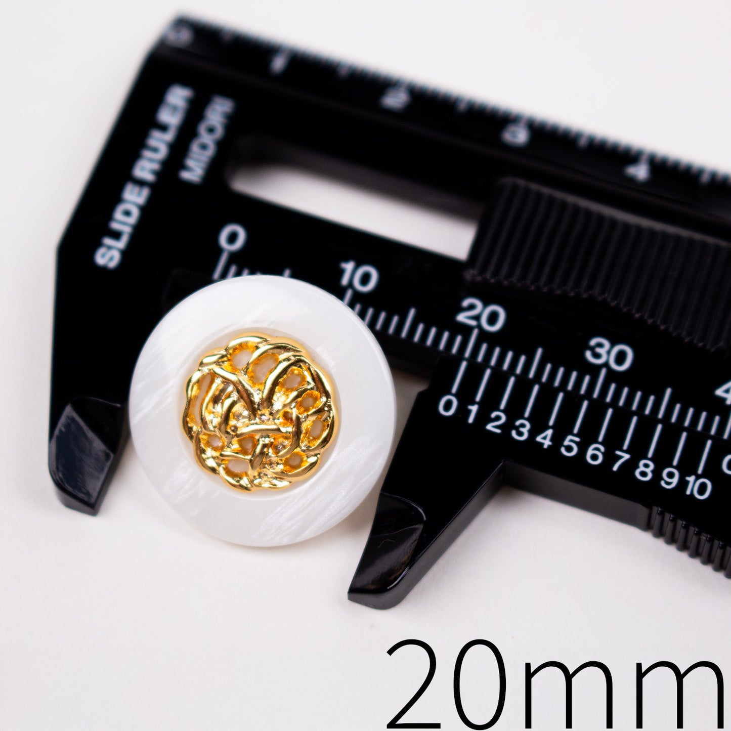 13 15 20mm Grid Shank Buttons