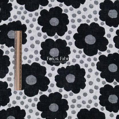 Yarn Dyed Cotton Jacquard - Polka Dot Flower