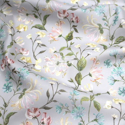 Liberty of London (Tana Lawn™ Cotton Fabric) - Asaka Dream