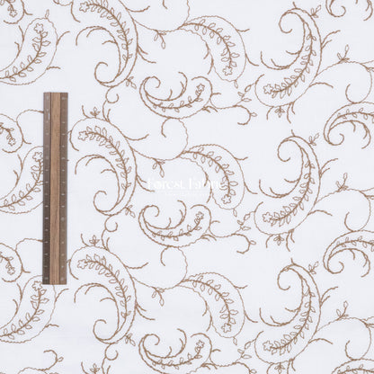 embroidery cotton - Delicate Vine