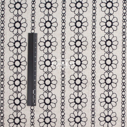 embroidery cotton Linen - Daisy Flower fabric Natural