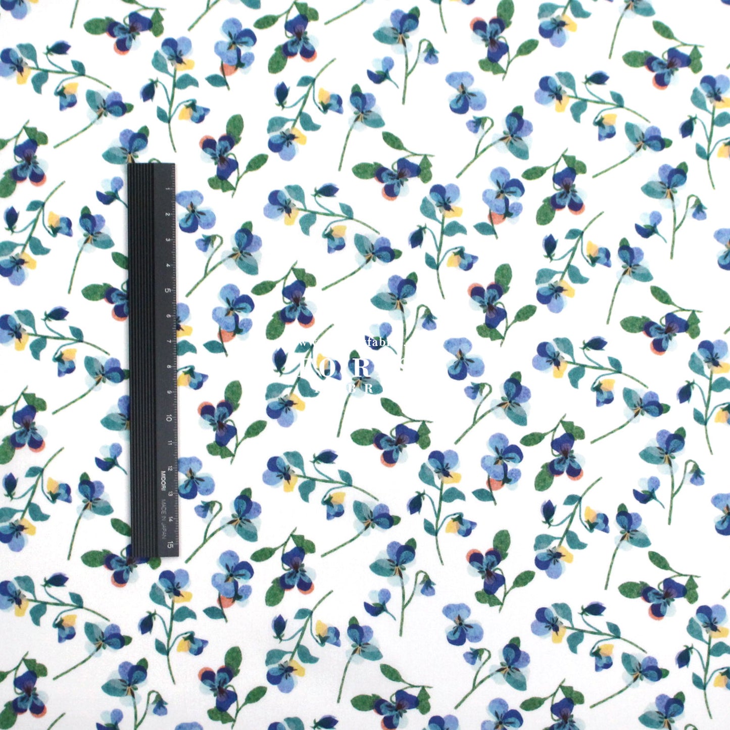 Liberty of London (Tana Lawn™ Cotton Fabric) - Pansy Scatter