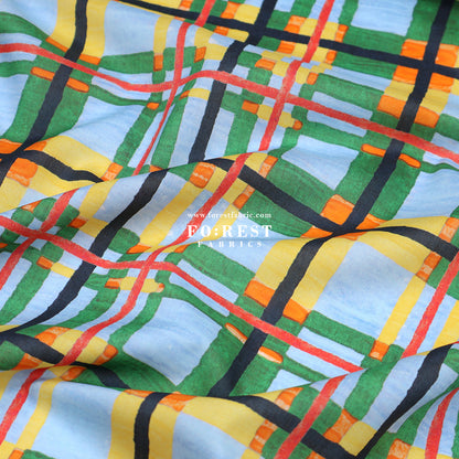 Liberty of London (Tana Lawn™ Cotton Fabric) - Florie