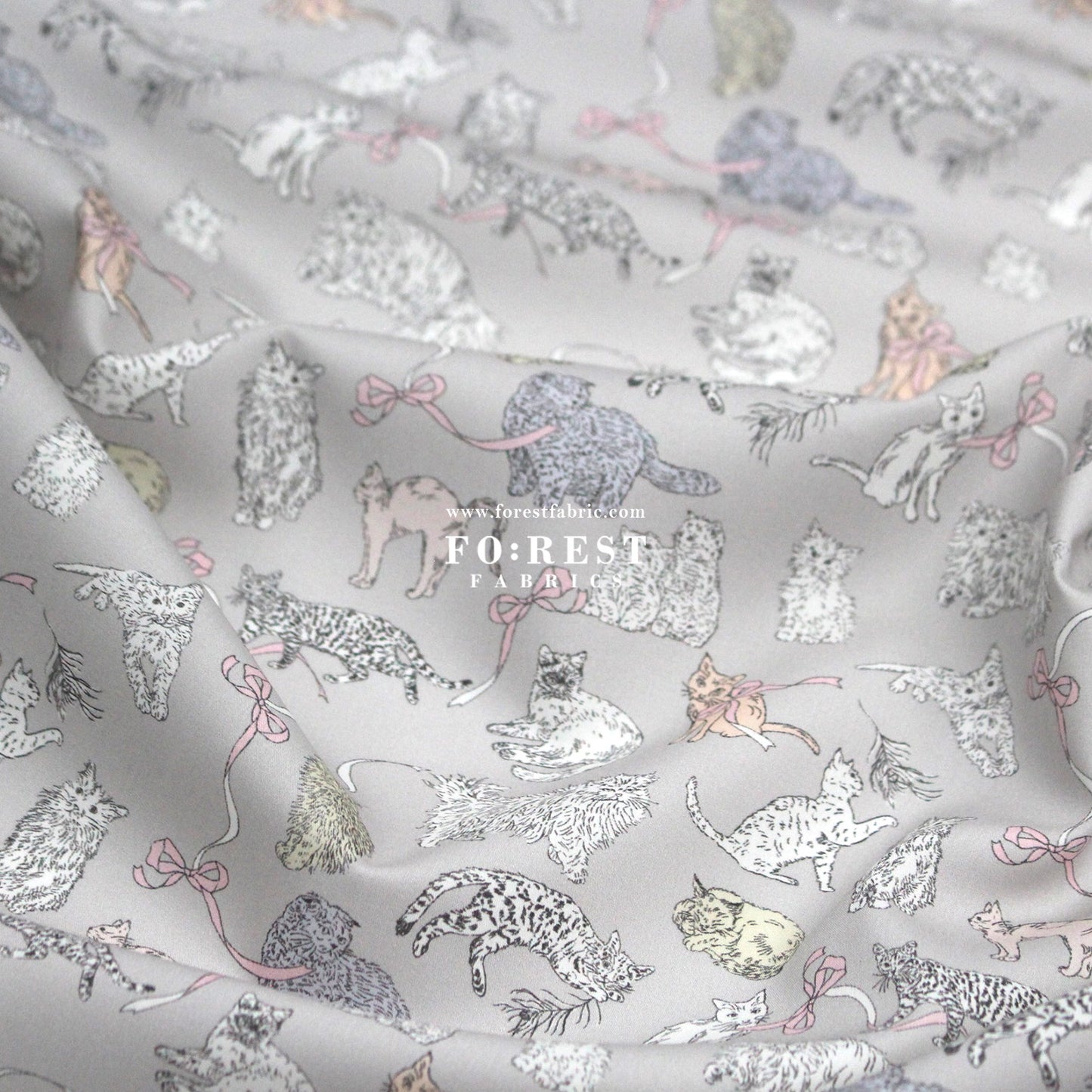 Liberty of London (Tana Lawn™ Cotton Fabric) - Koh & Eito cats