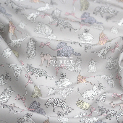 Liberty of London (Tana Lawn™ Cotton Fabric) - Koh & Eito cats