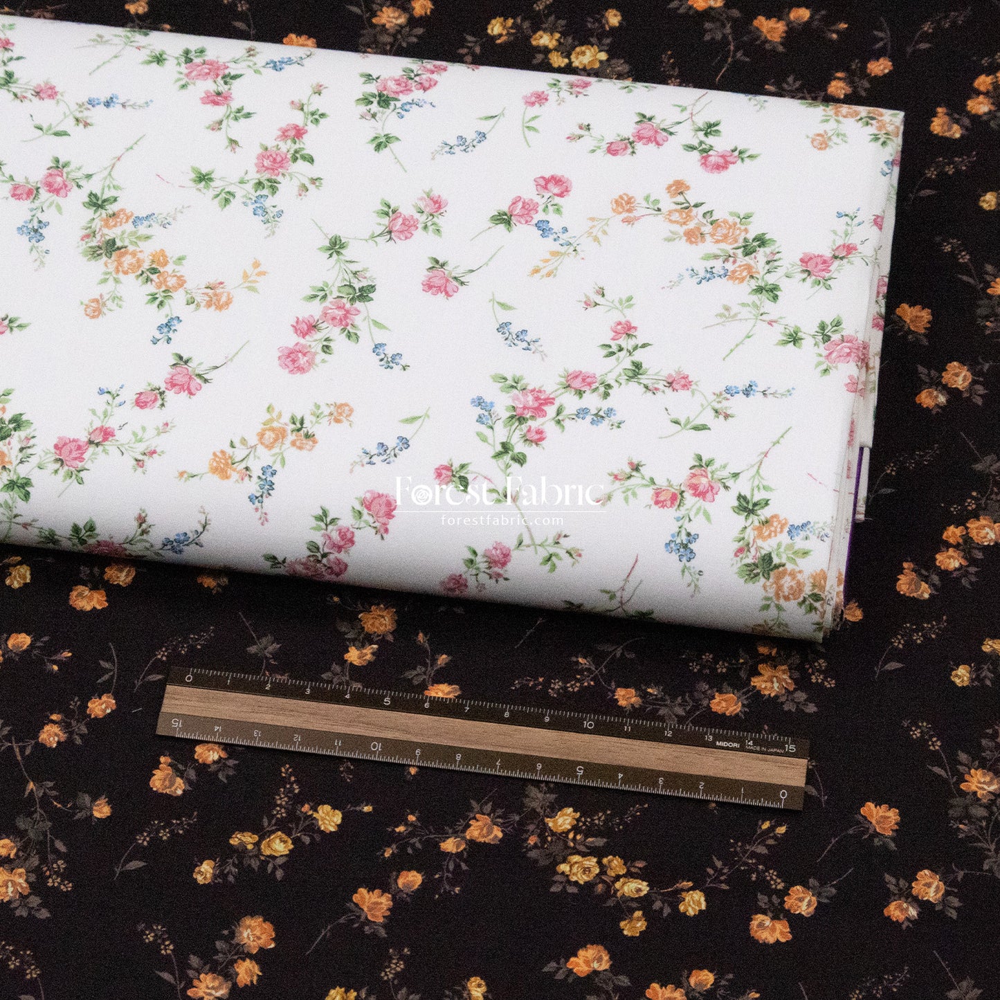 Liberty of London (Tana Lawn™ Cotton Fabric) - elizabeth