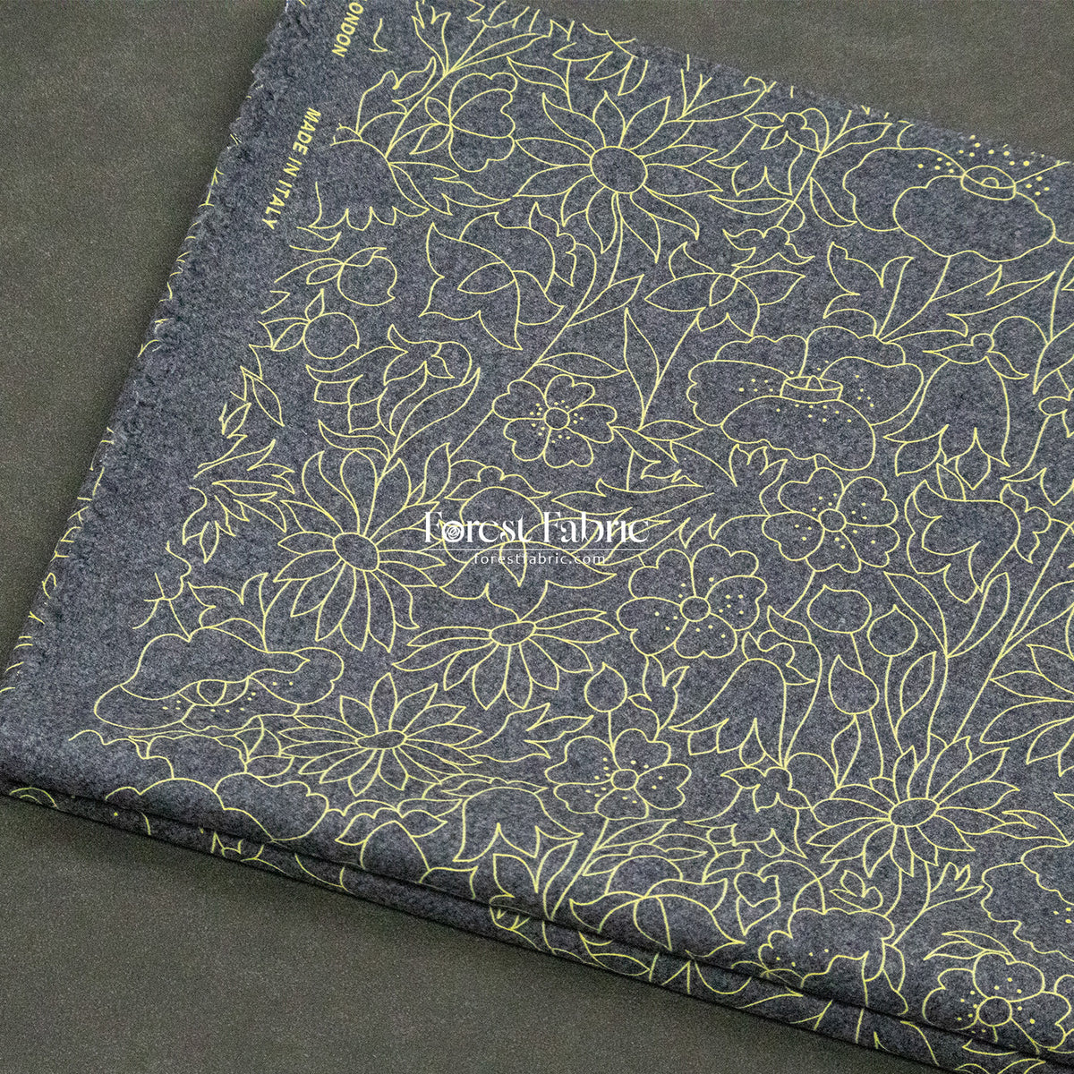 Liberty of London (wool Fabric) - Poppy Valley MWool