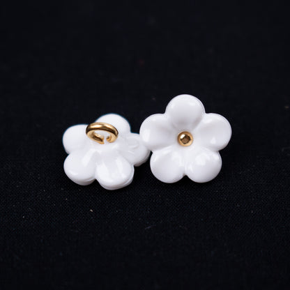 11.5 13mm Jasmine Buttons