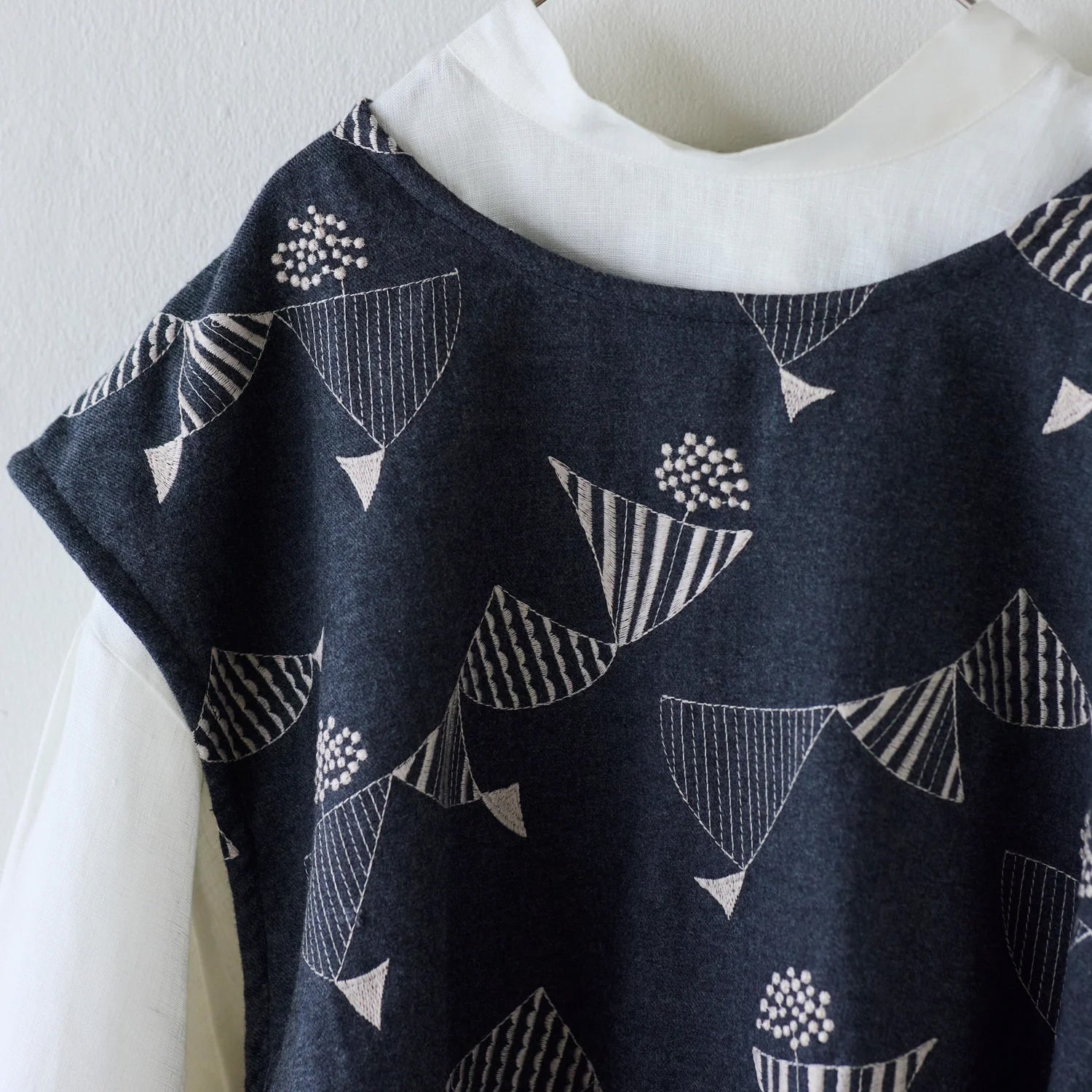 Brushed Viyella cotton - Flag fabric D - FO:REST Fabric 布恩堂Liberty fabrictana lawnjapanese fabricykk zipper