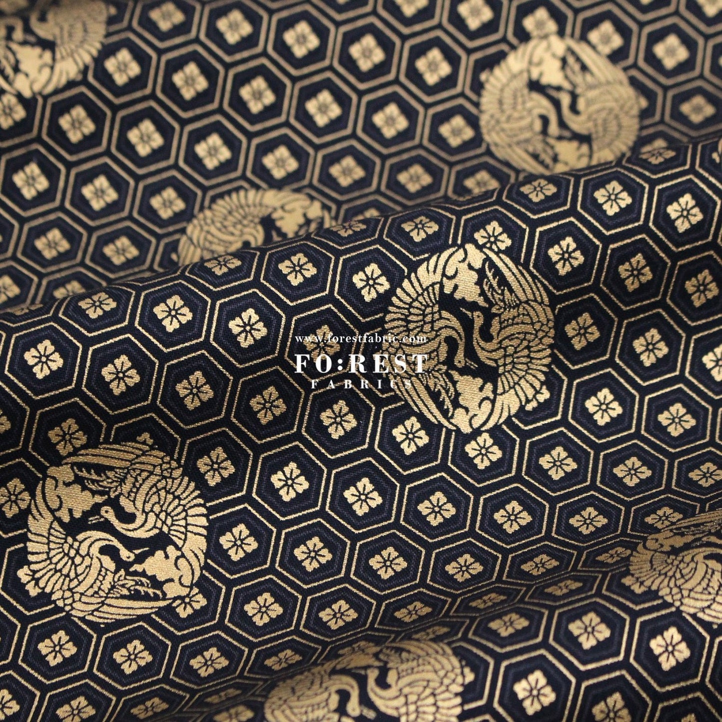 cotton - Crane with metallic fabric - FO:REST Fabric 布恩堂Liberty fabrictana lawnjapanese fabricykk zipper
