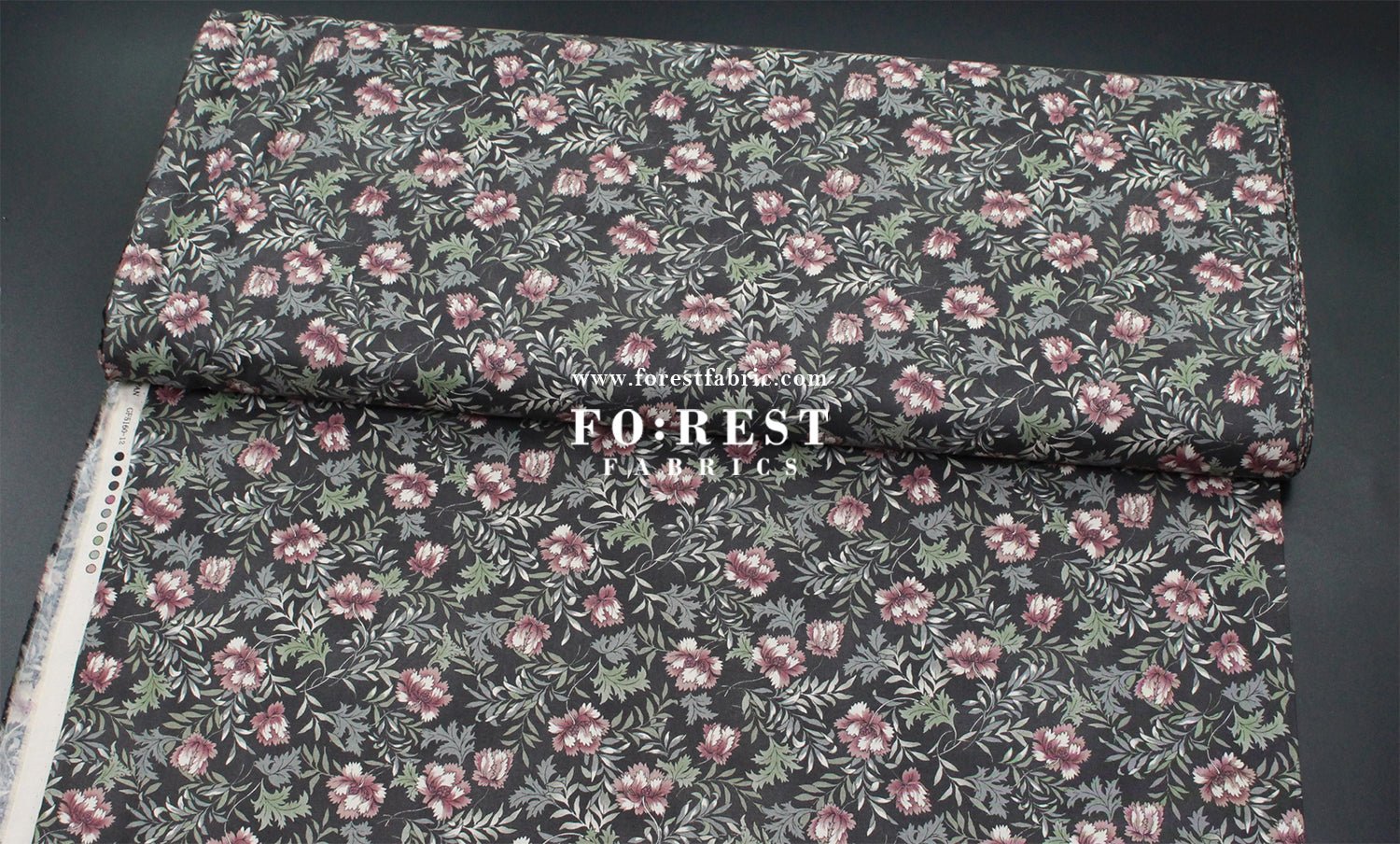 cotton - Dried Flowers fabric Charcoal Black - FO:REST Fabric 布恩堂Liberty fabrictana lawnjapanese fabricykk zipper