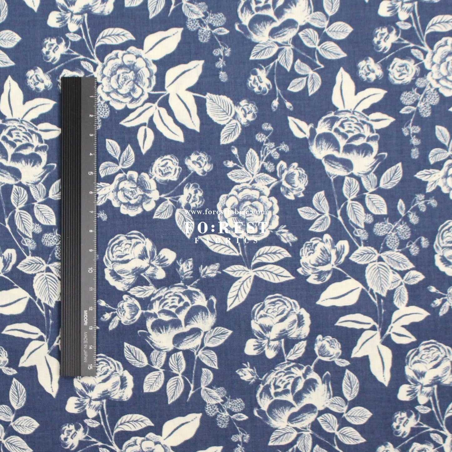 cotton - English Rose fabric - FO:REST Fabric 布恩堂Liberty fabrictana lawnjapanese fabricykk zipper