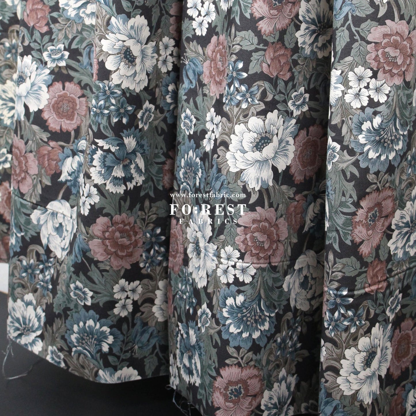 cotton - Gentle Flowers fabric Charcoal Black - FO:REST Fabric 布恩堂Liberty fabrictana lawnjapanese fabricykk zipper
