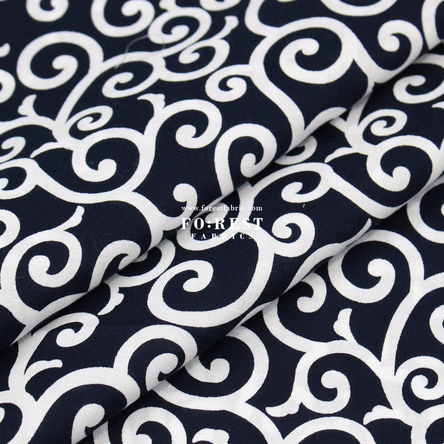 cotton - Japanese Traditional Karakusa (L Size)唐草 fabric - FO:REST Fabric 布恩堂Liberty fabrictana lawnjapanese fabricykk zipper