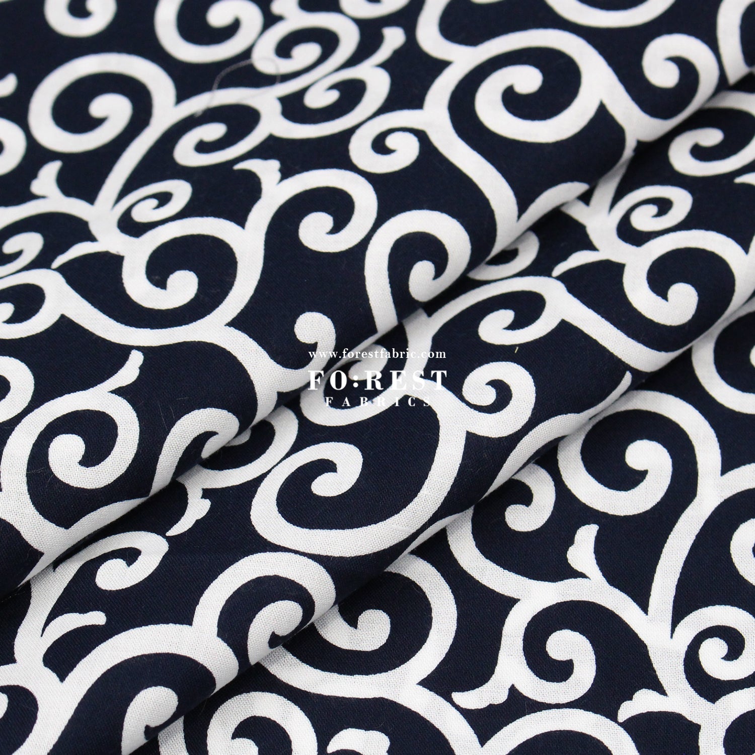 cotton - Japanese Traditional Karakusa (L Size)唐草 fabric - FO:REST Fabric 布恩堂Liberty fabrictana lawnjapanese fabricykk zipper