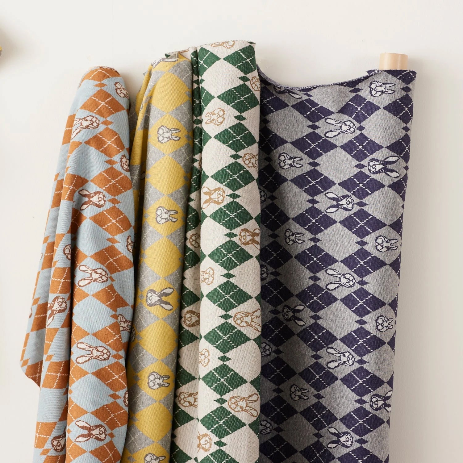cotton knit jacquard - HAyU RABBIT ARGYLE C Fabric - FO:REST Fabric 布恩堂Liberty fabrictana lawnjapanese fabricykk zipper