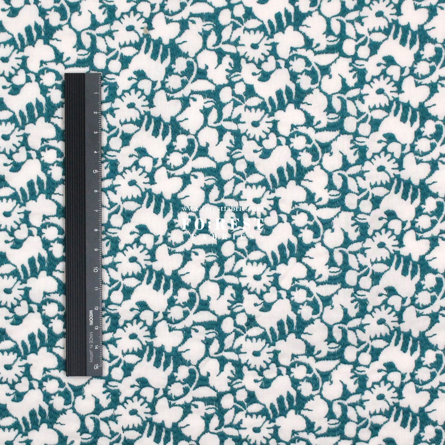 Cotton Lawn Embroidery - Powder Flake Pink x Green - FO:REST Fabric 布恩堂Liberty fabrictana lawnjapanese fabricykk zipper