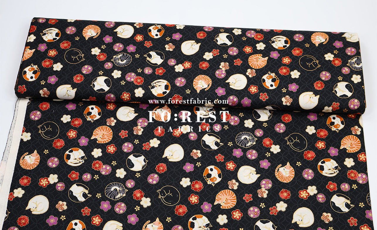 cotton - Lazy Cats with metallic fabric - FO:REST Fabric 布恩堂Liberty fabrictana lawnjapanese fabricykk zipper