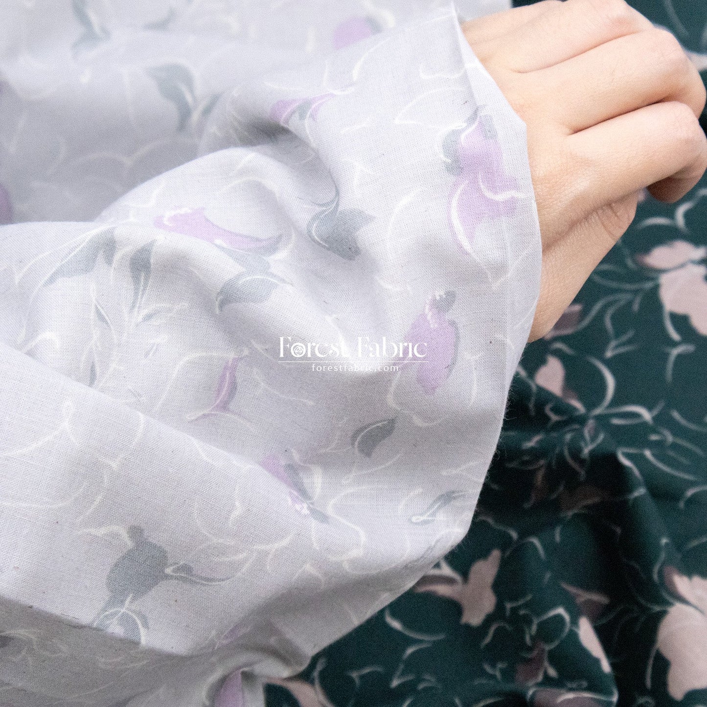 cotton line - Whispering Blossom fabric - FO:REST Fabric 布恩堂Liberty fabrictana lawnjapanese fabricykk zipper