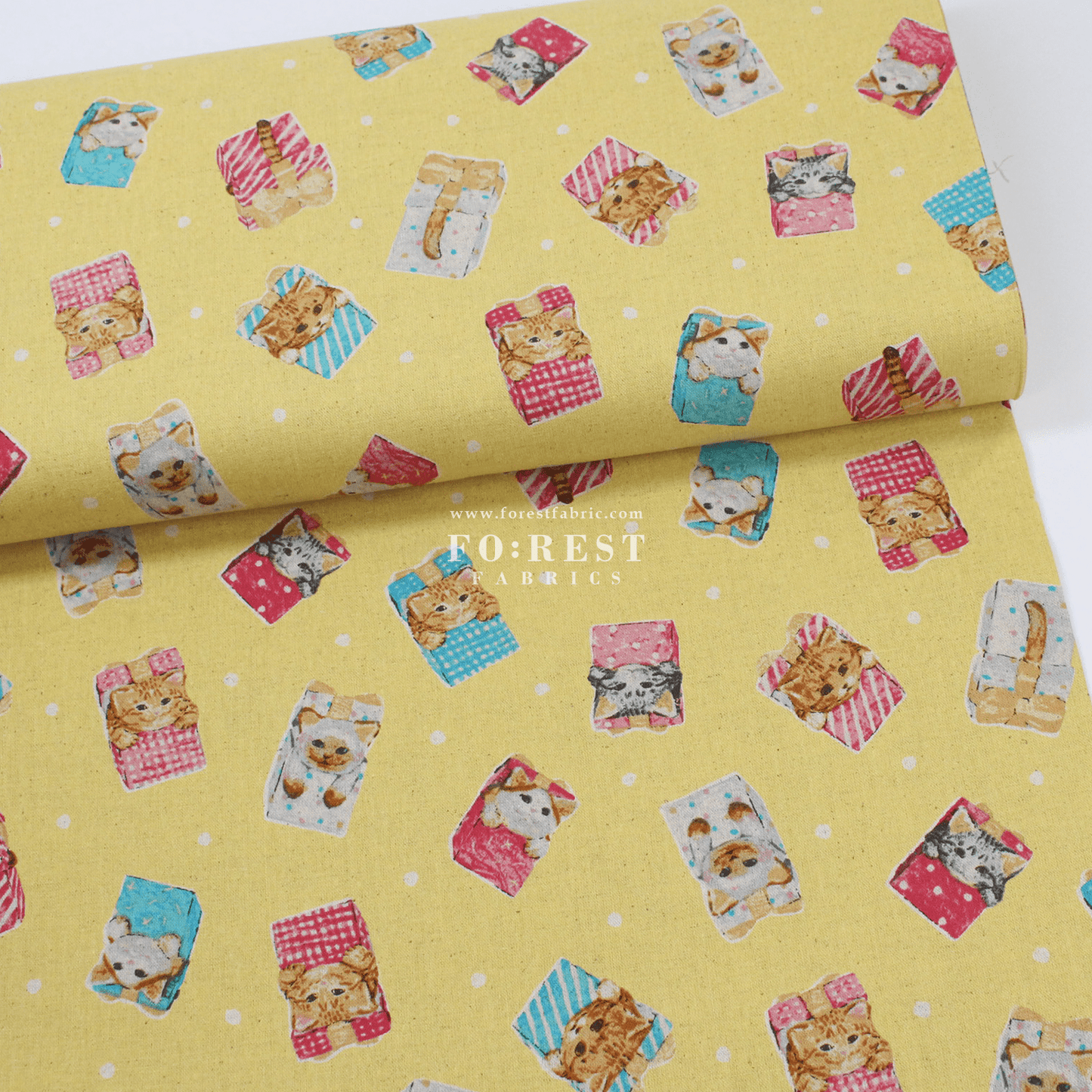 cotton linen - hello from present fabric Yellow - FO:REST Fabric 布恩堂Liberty fabrictana lawnjapanese fabricykk zipper